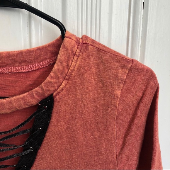 Coral lace up tunic - Picture 2 of 4